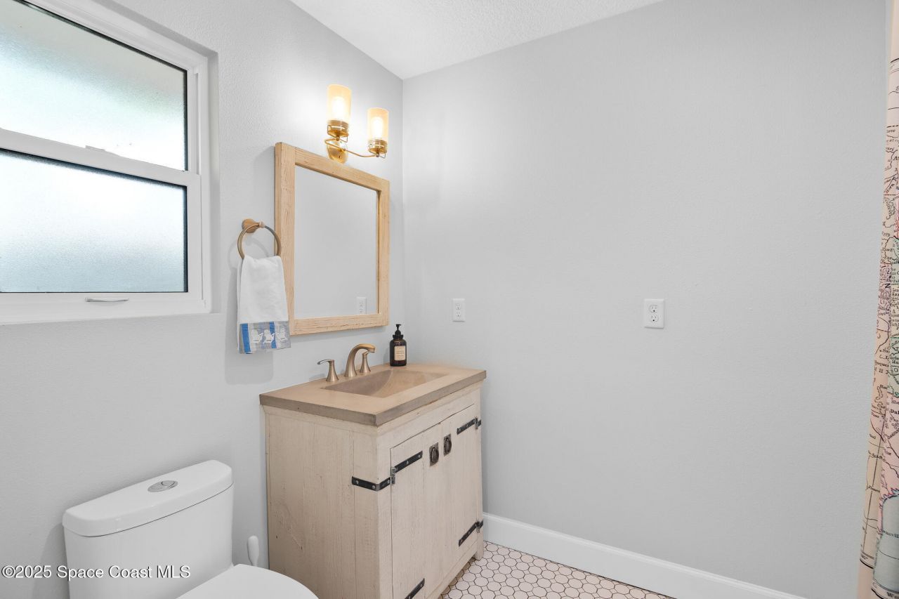 3945 Indian River Drive, Cocoa, FL 32926 Photo