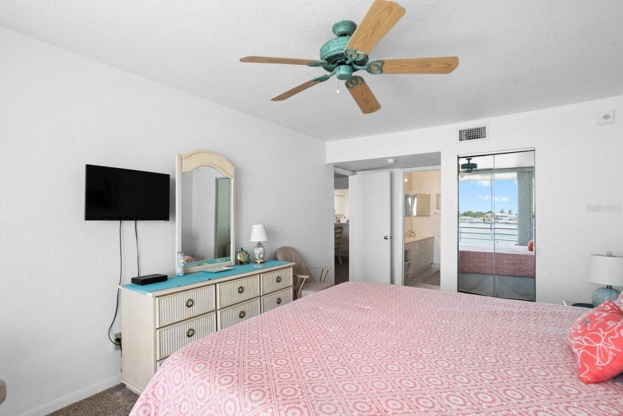 6093 Bahia Del Mar Circle, Unit 277, Saint Petersburg, FL 33715 Photo