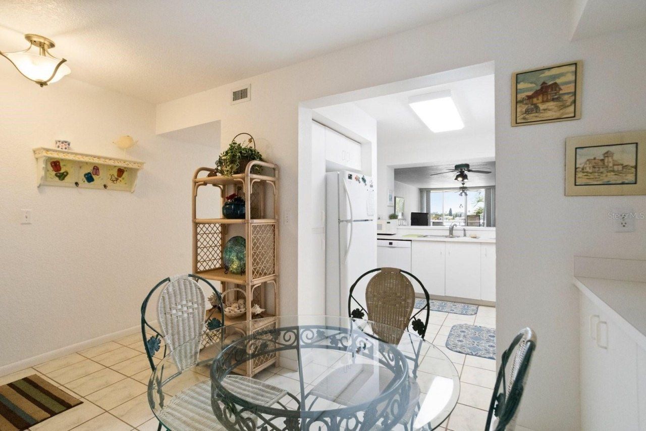 6093 Bahia Del Mar Circle, Unit 277, Saint Petersburg, FL 33715 Photo