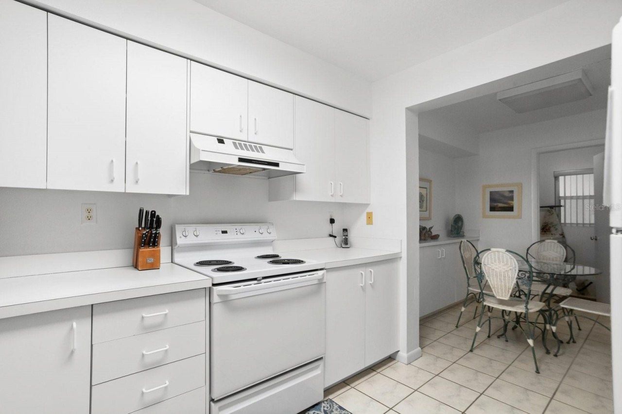 6093 Bahia Del Mar Circle, Unit 277, Saint Petersburg, FL 33715 Photo