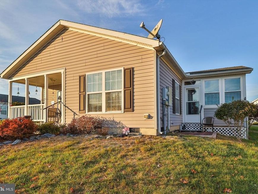 647 San Simeon Place, Easton, PA 18040 Main Photo