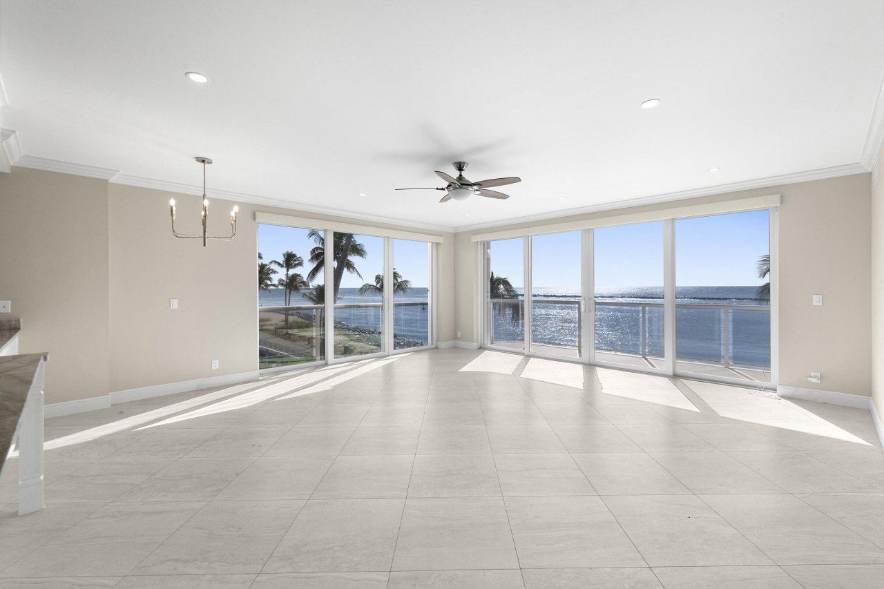 140 Inlet Way, Unit 312, Palm Beach Shores, FL 33404 Photo