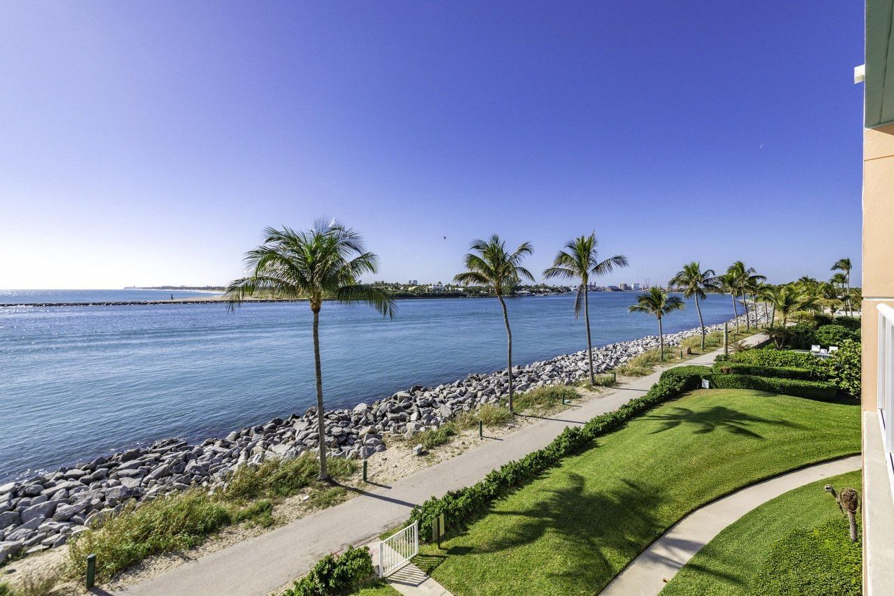 140 Inlet Way, Unit 312, Palm Beach Shores, FL 33404 Photo