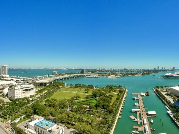 888 Biscayne Blvd, Unit 2511, Miami, FL 33132