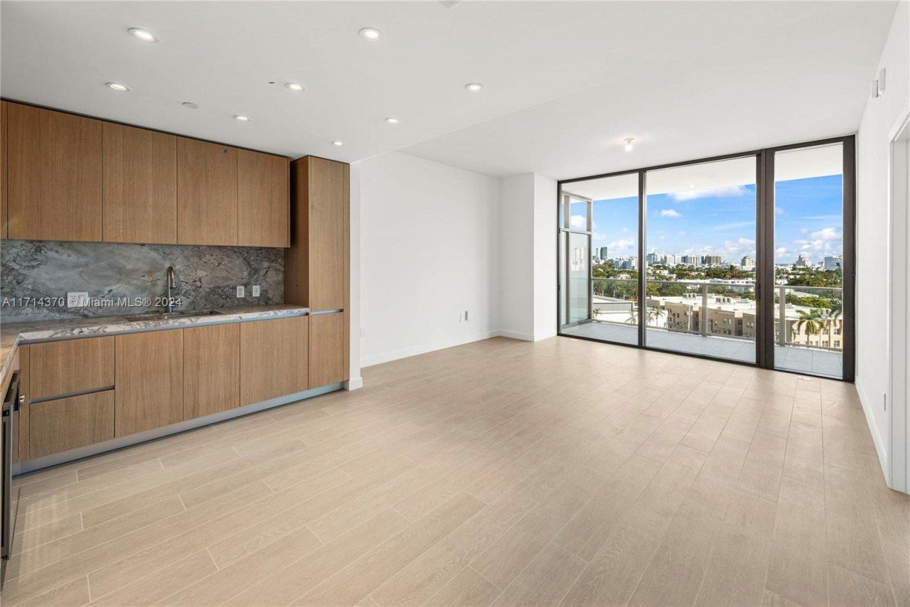 500 Alton Rd, Unit 908, Miami Beach, FL 33139 Photo