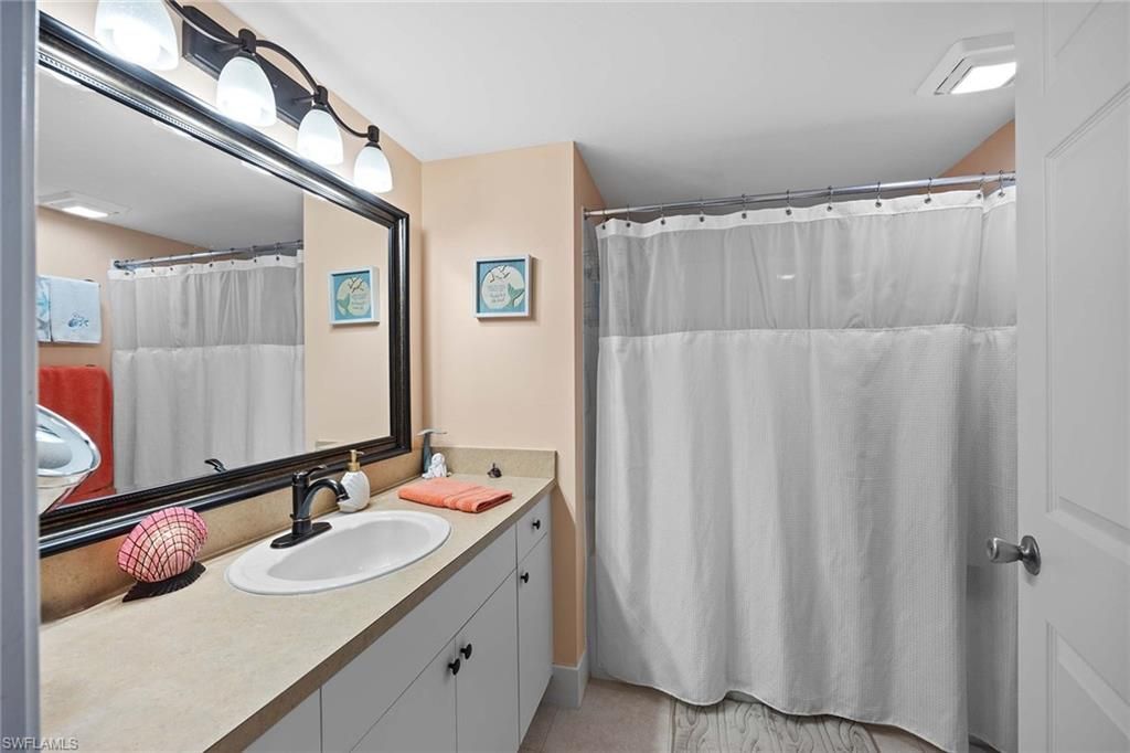 8635 River Homes Ln, Unit 2205, Bonita Springs, FL 34135 Photo