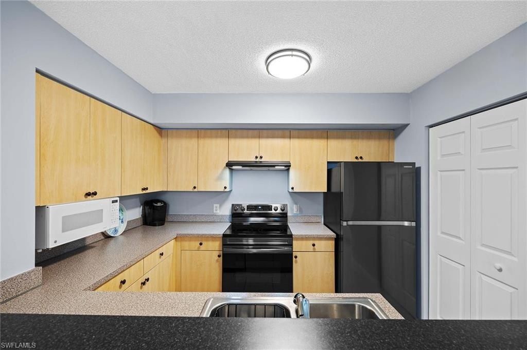 8635 River Homes Ln, Unit 2205, Bonita Springs, FL 34135 Photo