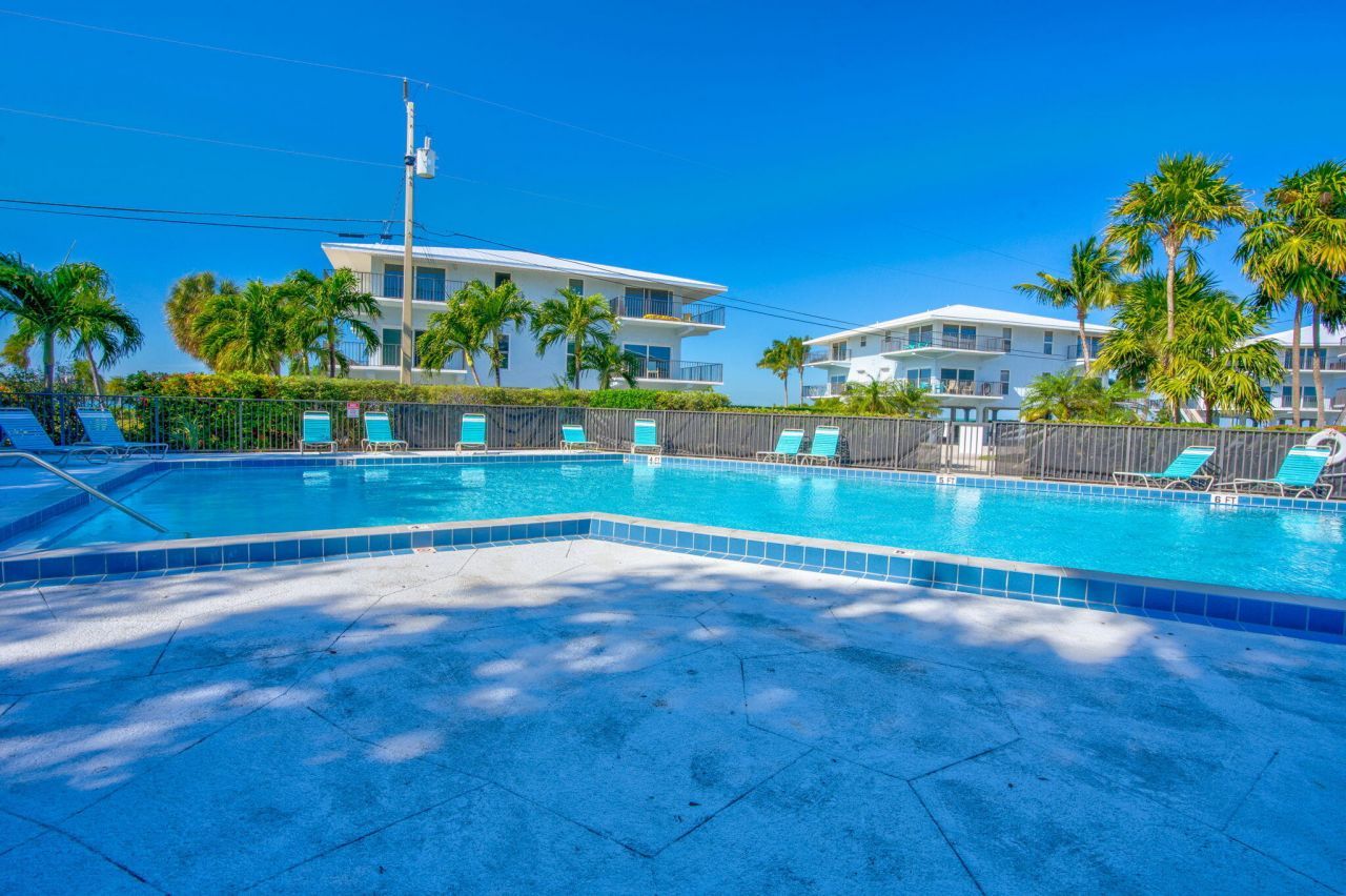 12690 Overseas Highway, Unit 310, Marathon, FL 33050 Photo