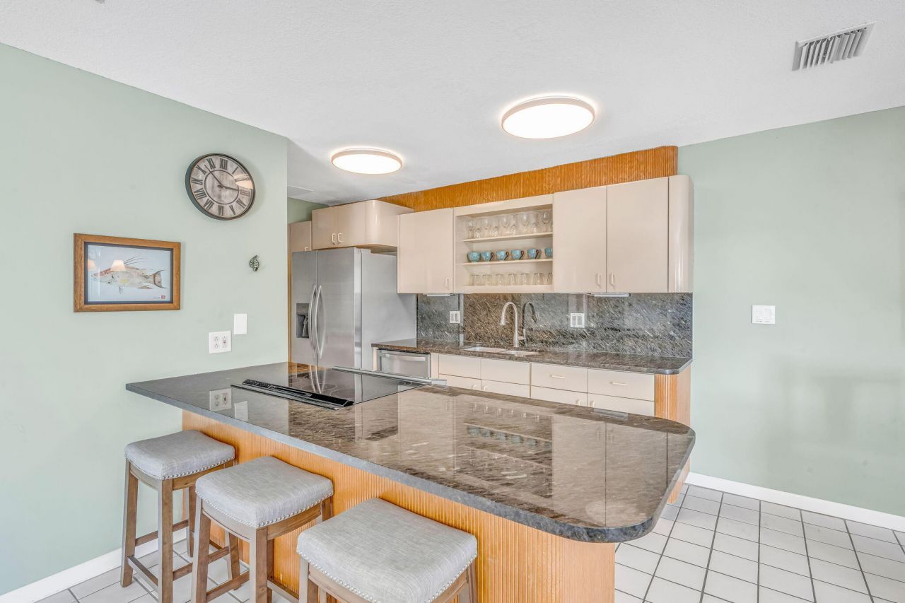 12690 Overseas Highway, Unit 310, Marathon, FL 33050 Photo