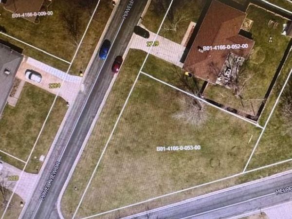 00 Melody, Defiance, OH 43512