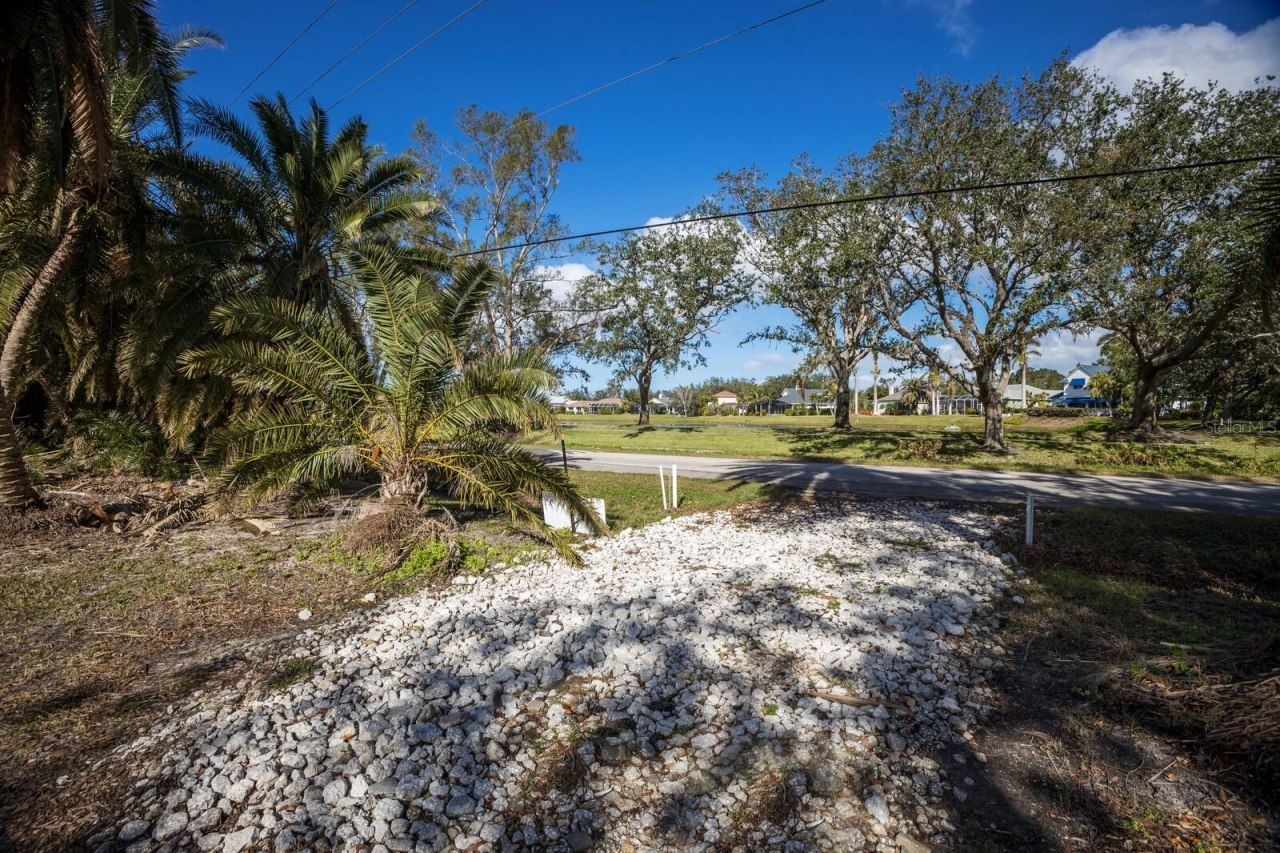 9205 9th Avenue Nw, Bradenton, FL 34209 Photo