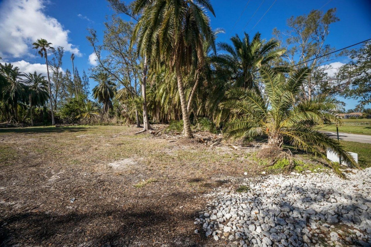 9205 9th Avenue Nw, Bradenton, FL 34209 Photo