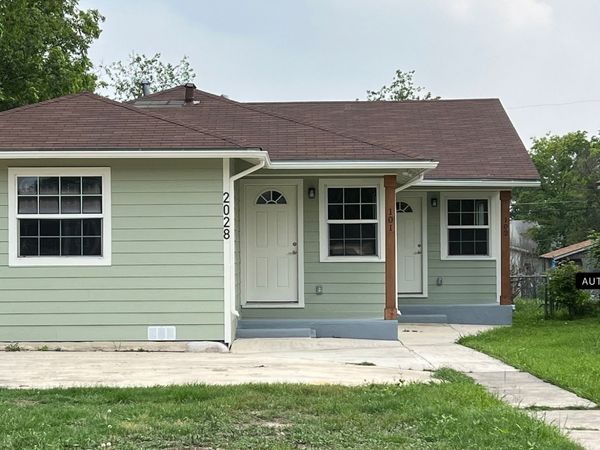 2028 W WOODLAWN AVE, San Antonio, TX 78201