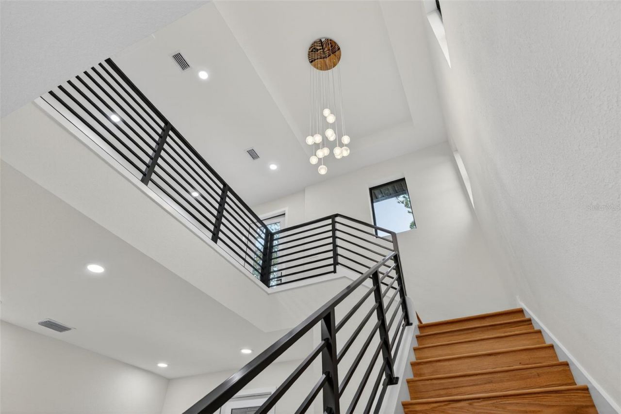 6266 4th Avenue S, Saint Petersburg, FL 33707 Photo