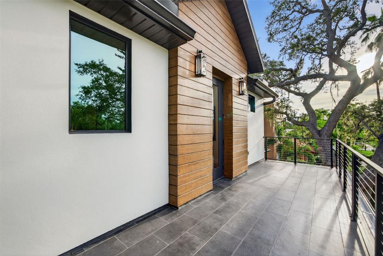 6266 4th Avenue S, Saint Petersburg, FL 33707 Photo