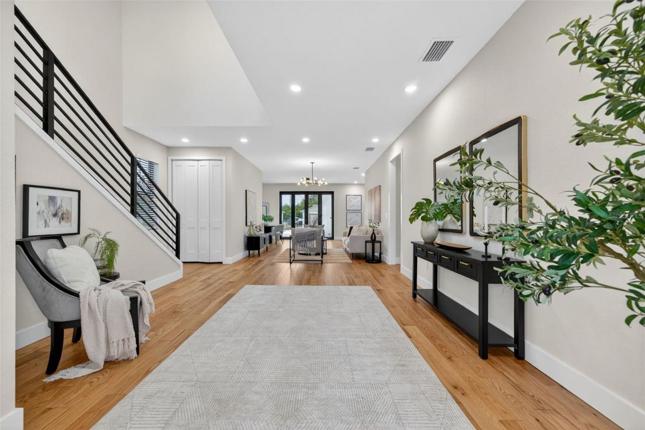 6266 4th Avenue S, Saint Petersburg, FL 33707 Photo