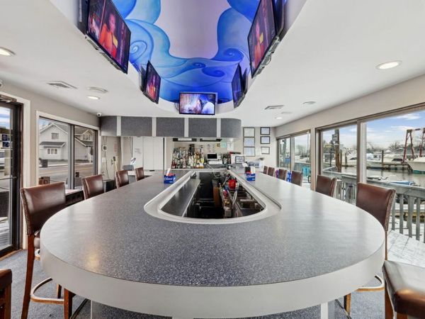 103 Woodcleft Ave, Freeport, NY 11520