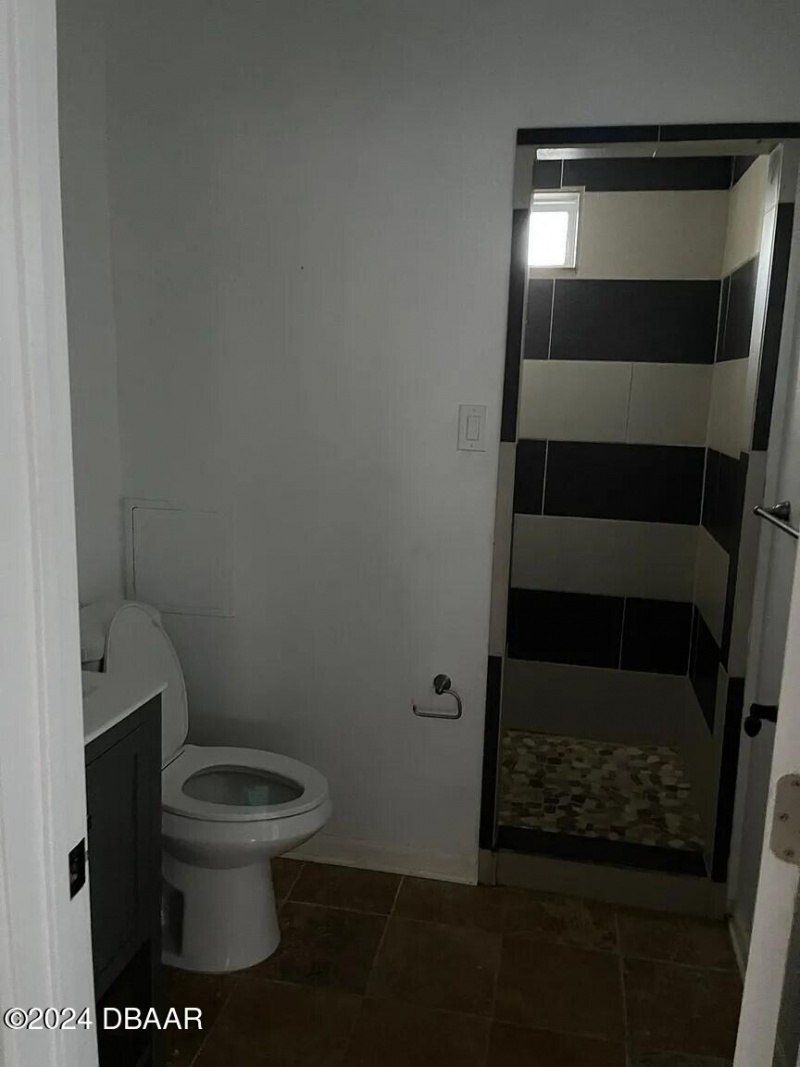 203 N Oleander Avenue, Daytona Beach, FL 32118 Photo