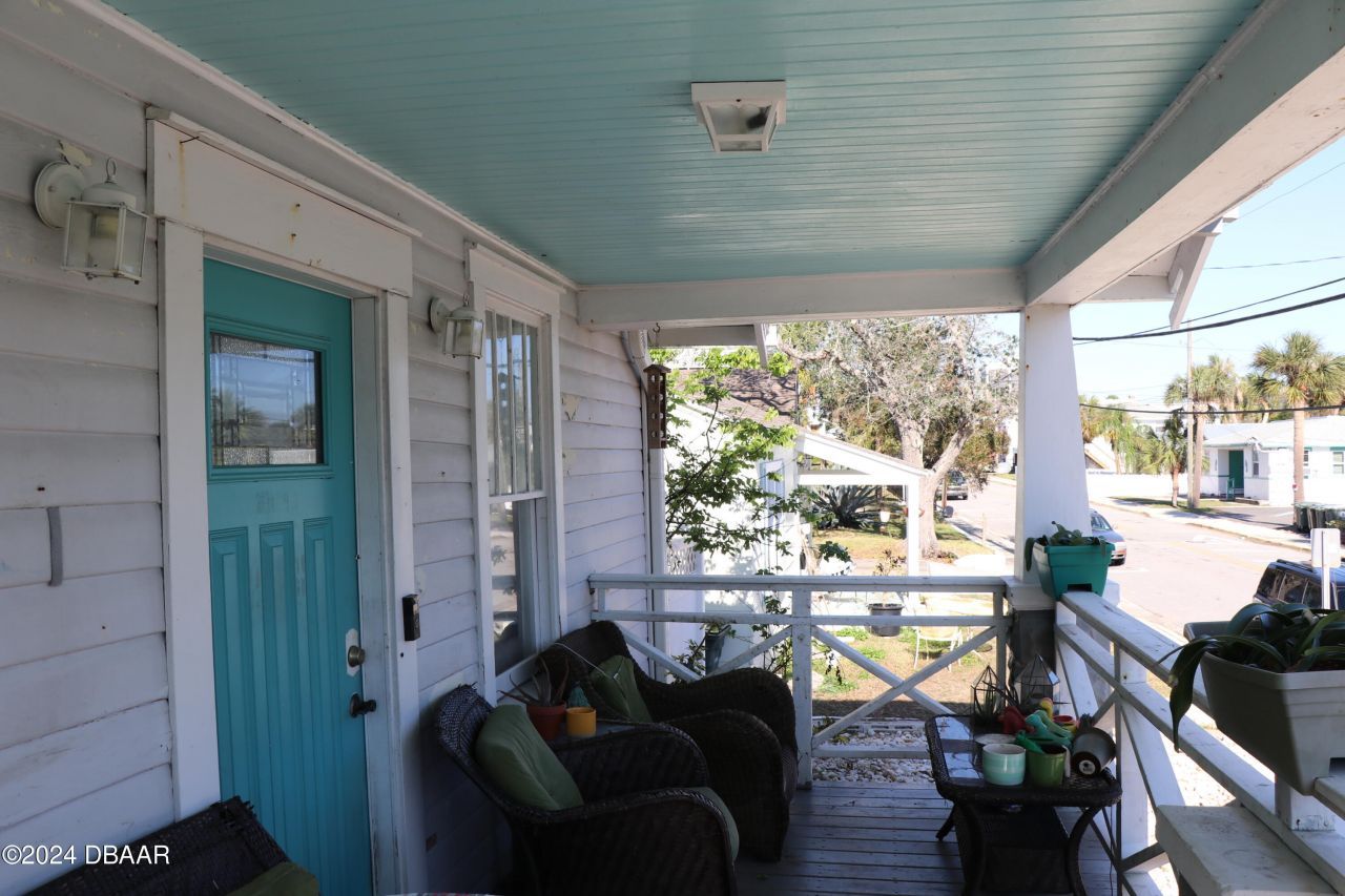 203 N Oleander Avenue, Daytona Beach, FL 32118 Photo