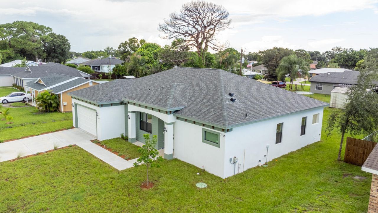 1143 SW Estaugh Avenue, Port Saint Lucie, FL 34953 Photo
