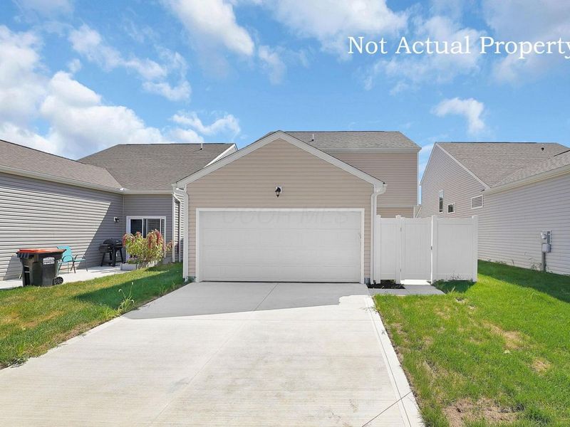 1954 Iselin Street, Newark, OH 43055 Photo 2