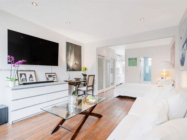 1050 Pennsylvania Ave, Unit 29, Miami Beach, FL 33139