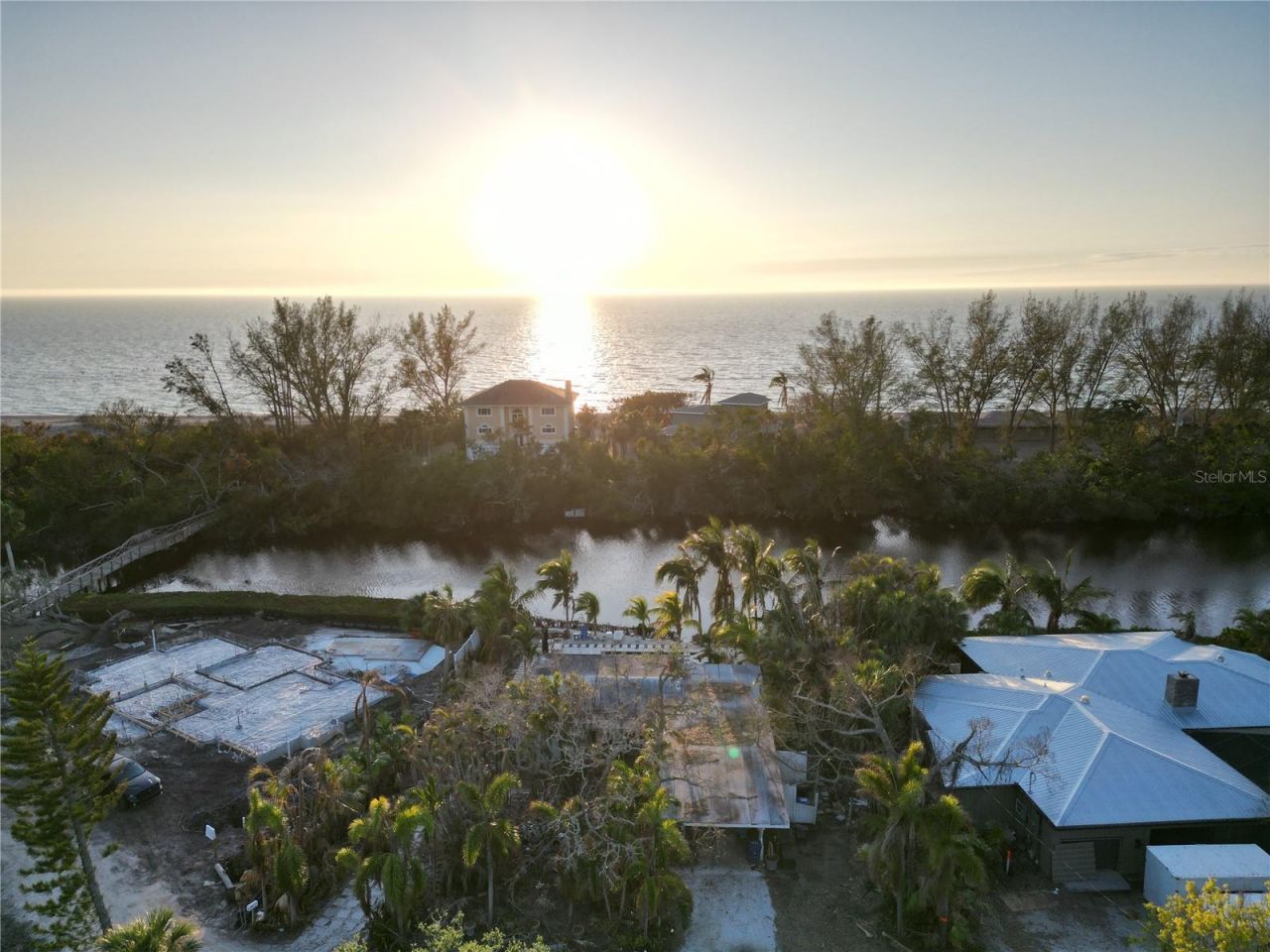 8534 Heron Lagoon Circle, Sarasota, FL 34242 Photo