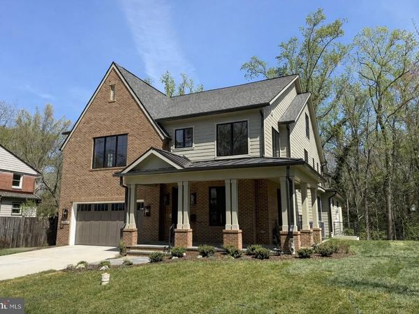 7601 MARYKNOLL AVENUE, BETHESDA, MD 20817