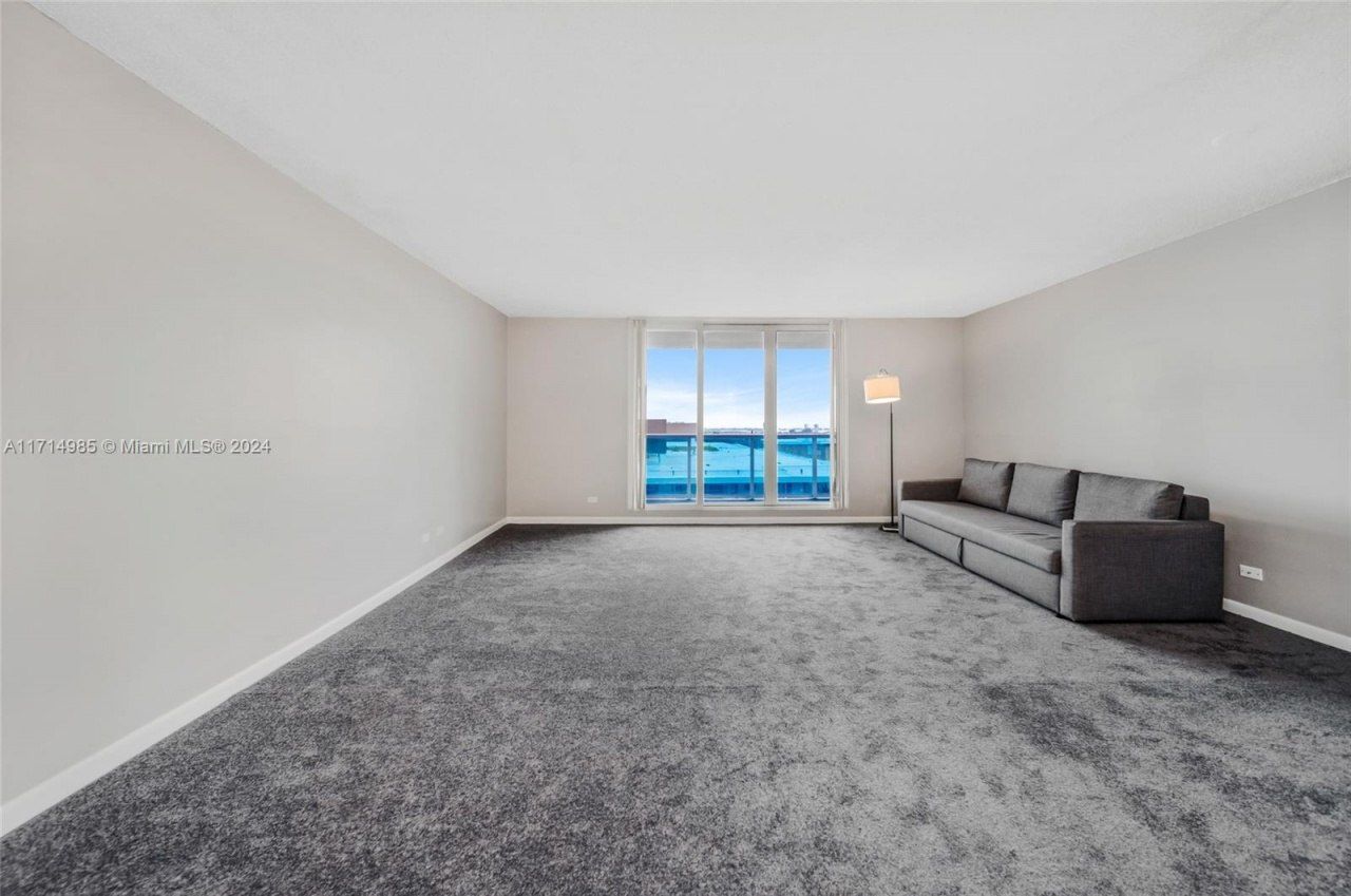 2301 Collins Ave, Unit 1030, Miami Beach, FL 33139 Photo