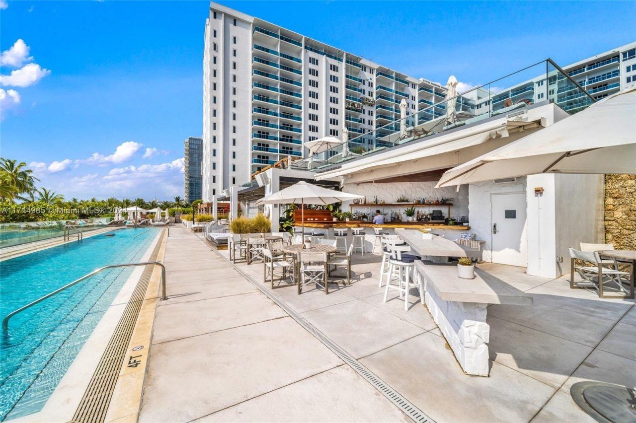 2301 Collins Ave, Unit 1030, Miami Beach, FL 33139 Photo