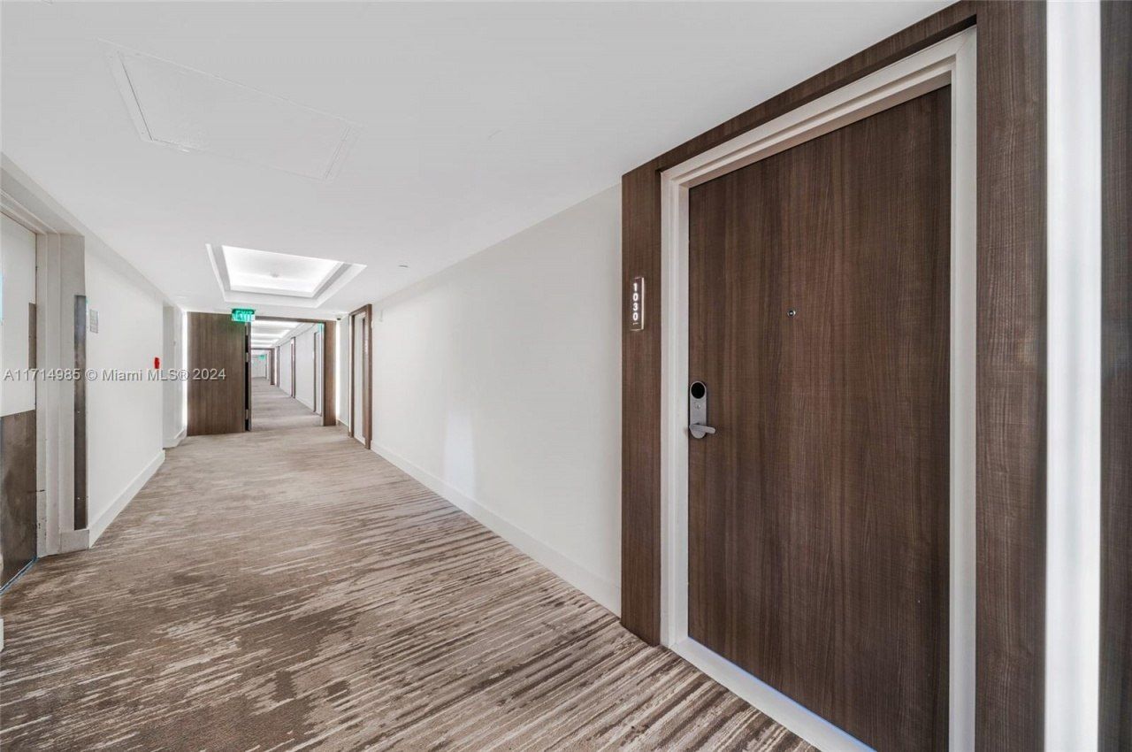 2301 Collins Ave, Unit 1030, Miami Beach, FL 33139 Photo