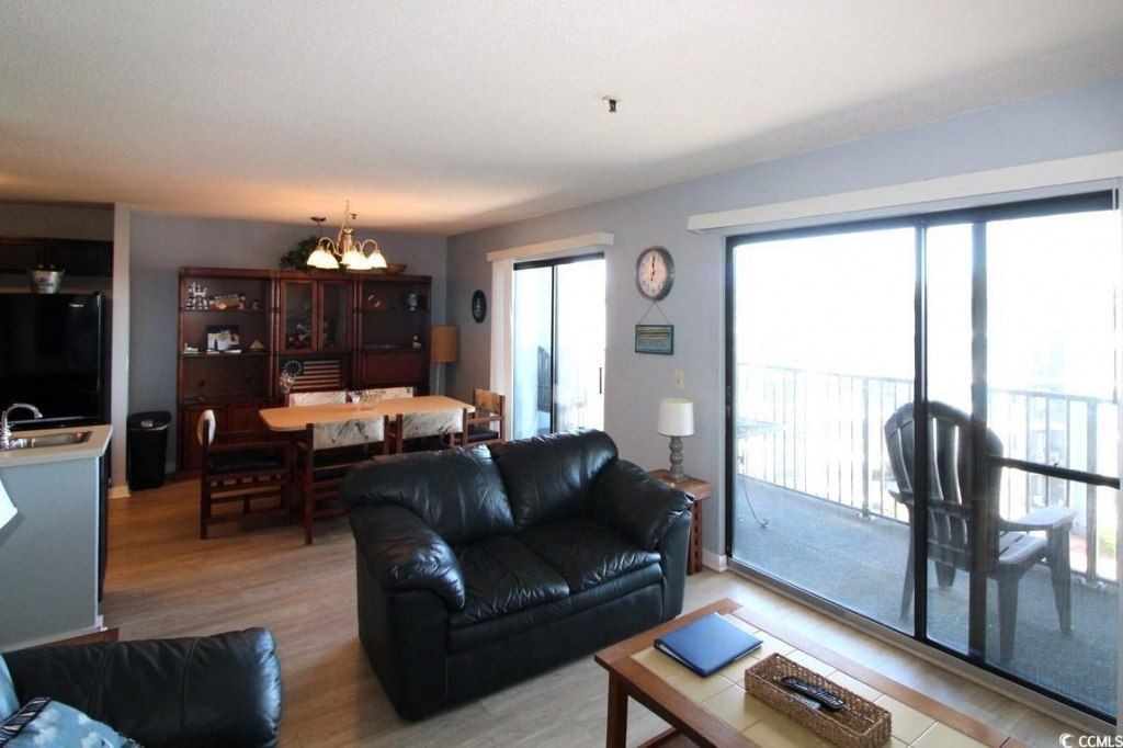 5905 S Kings Highway Photo 4