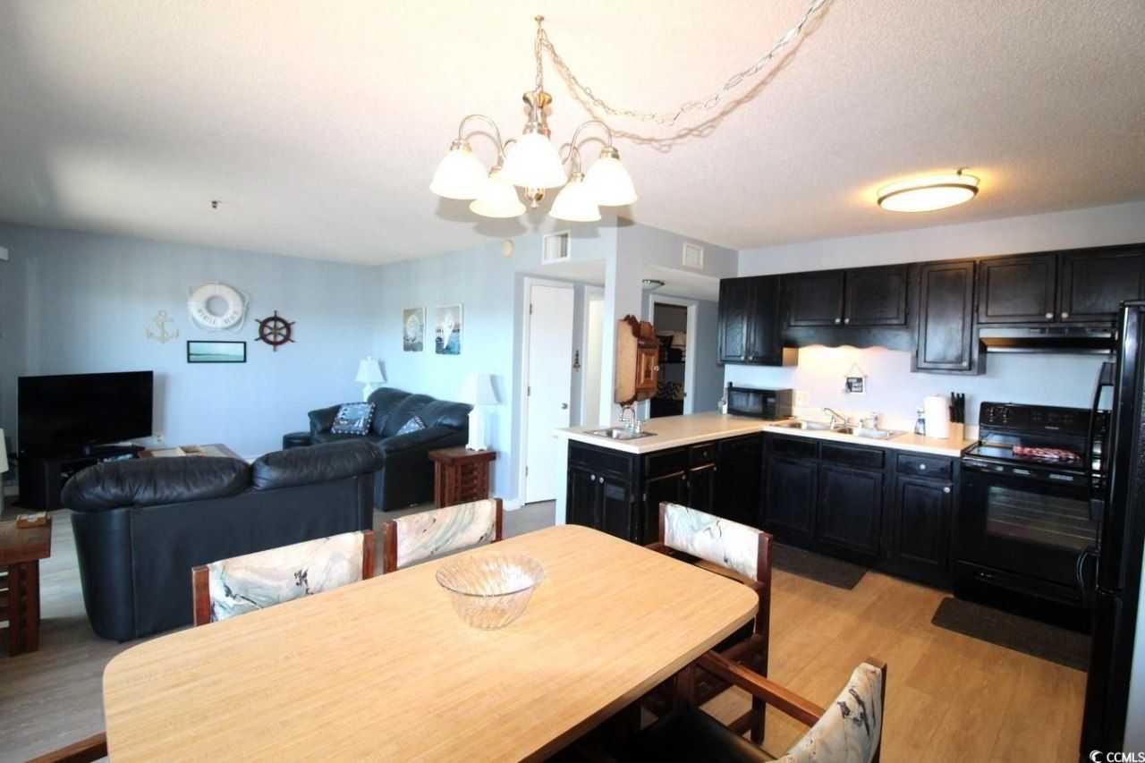 5905 S Kings Highway Photo 7