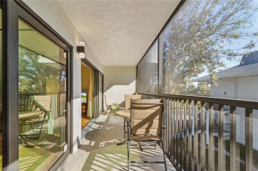 600 Neapolitan Way, Unit 349, Naples, FL 34103 Photo