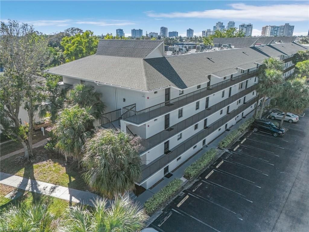 600 Neapolitan Way, Unit 349, Naples, FL 34103 Photo