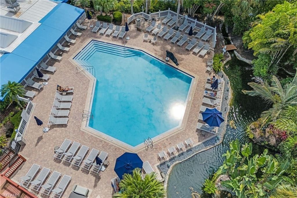 600 Neapolitan Way, Unit 349, Naples, FL 34103 Photo