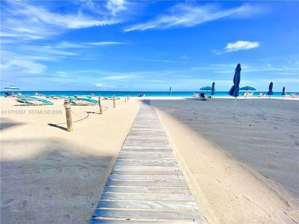3750 Galt Ocean Dr, Unit 1602, Fort Lauderdale, FL 33308