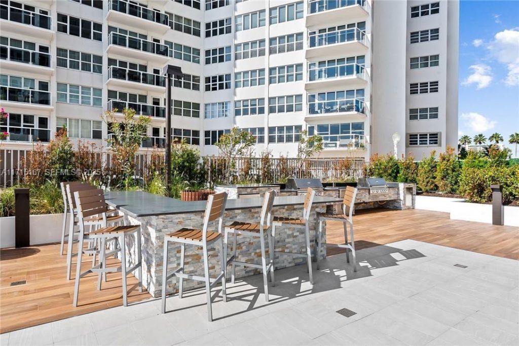 3750 Galt Ocean Dr, Unit 1602, Fort Lauderdale, FL 33308 Photo