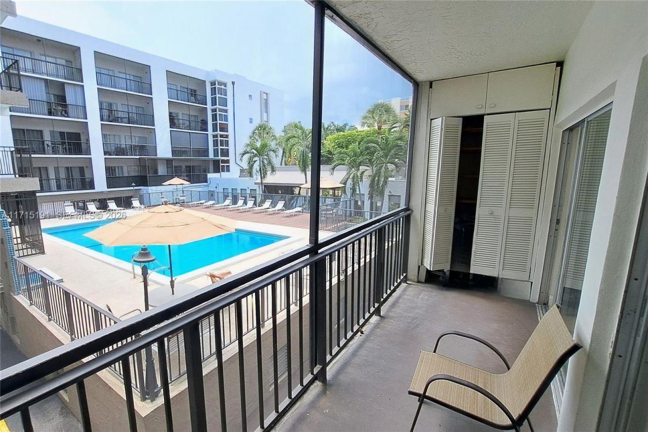Please Call For Address, Unit 225, Sunny Isles Beach, FL 33160 Photo