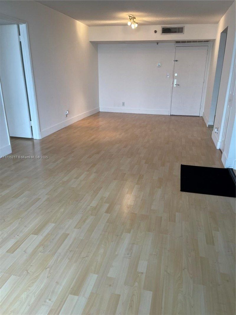 3300 NE 192nd St, Unit 1804, Aventura, FL 33180 Photo