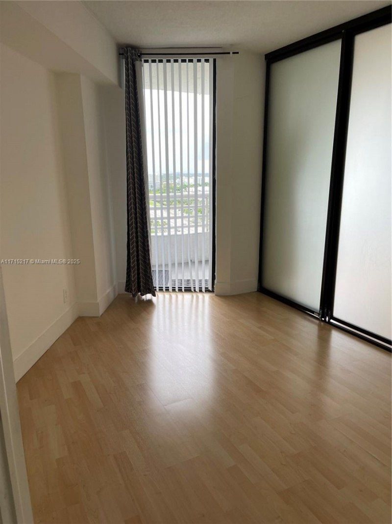 3300 NE 192nd St, Unit 1804, Aventura, FL 33180 Photo