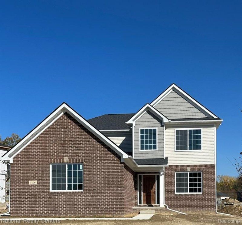 5 Rochawies Drive, Oakland Township, MI 48363 Main Photo