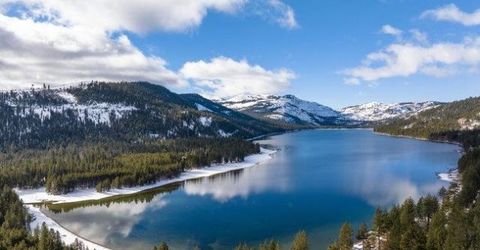 12811 Sierra Drive, Truckee, CA 96162 Photo