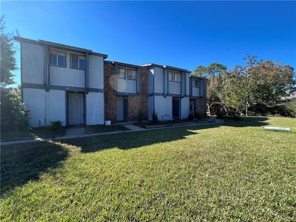 103 E ANTIBES Street, Unit 103, Mandeville, LA 70448