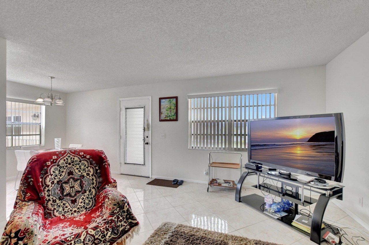 78 Burgundy B, Delray Beach, FL 33484 Photo