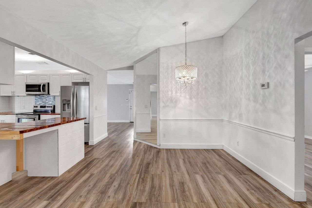 654 SW Pueblo Terrace, Port Saint Lucie, FL 34953 Photo