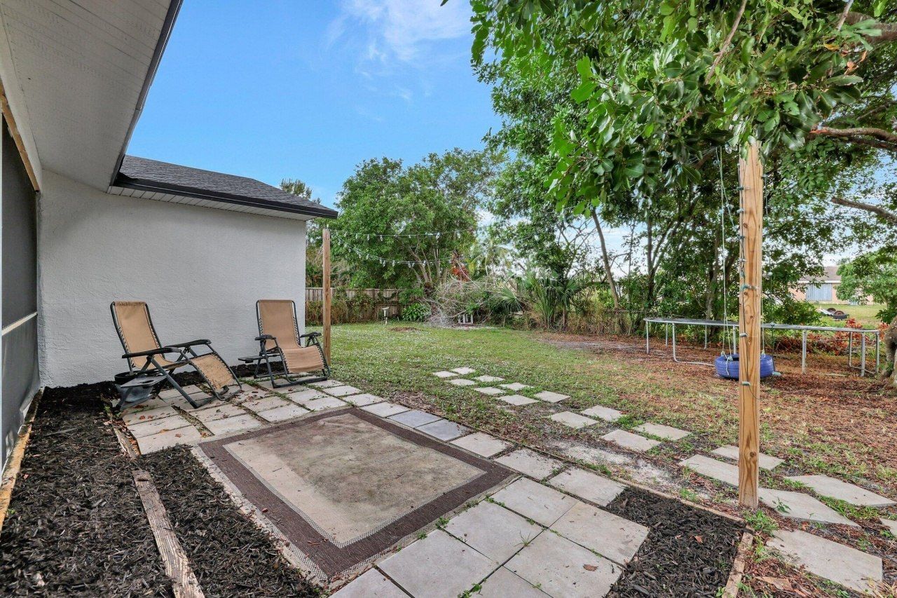 654 SW Pueblo Terrace, Port Saint Lucie, FL 34953 Photo