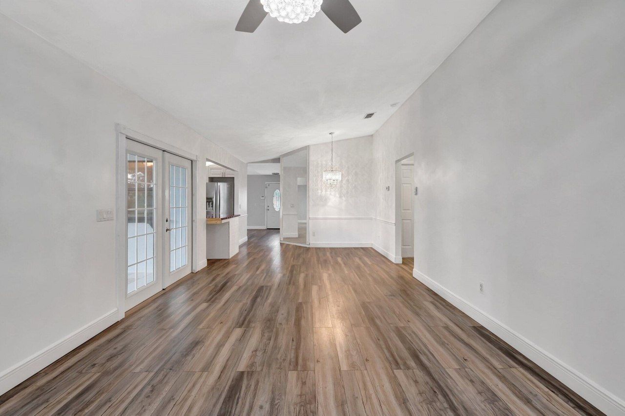 654 SW Pueblo Terrace, Port Saint Lucie, FL 34953 Photo