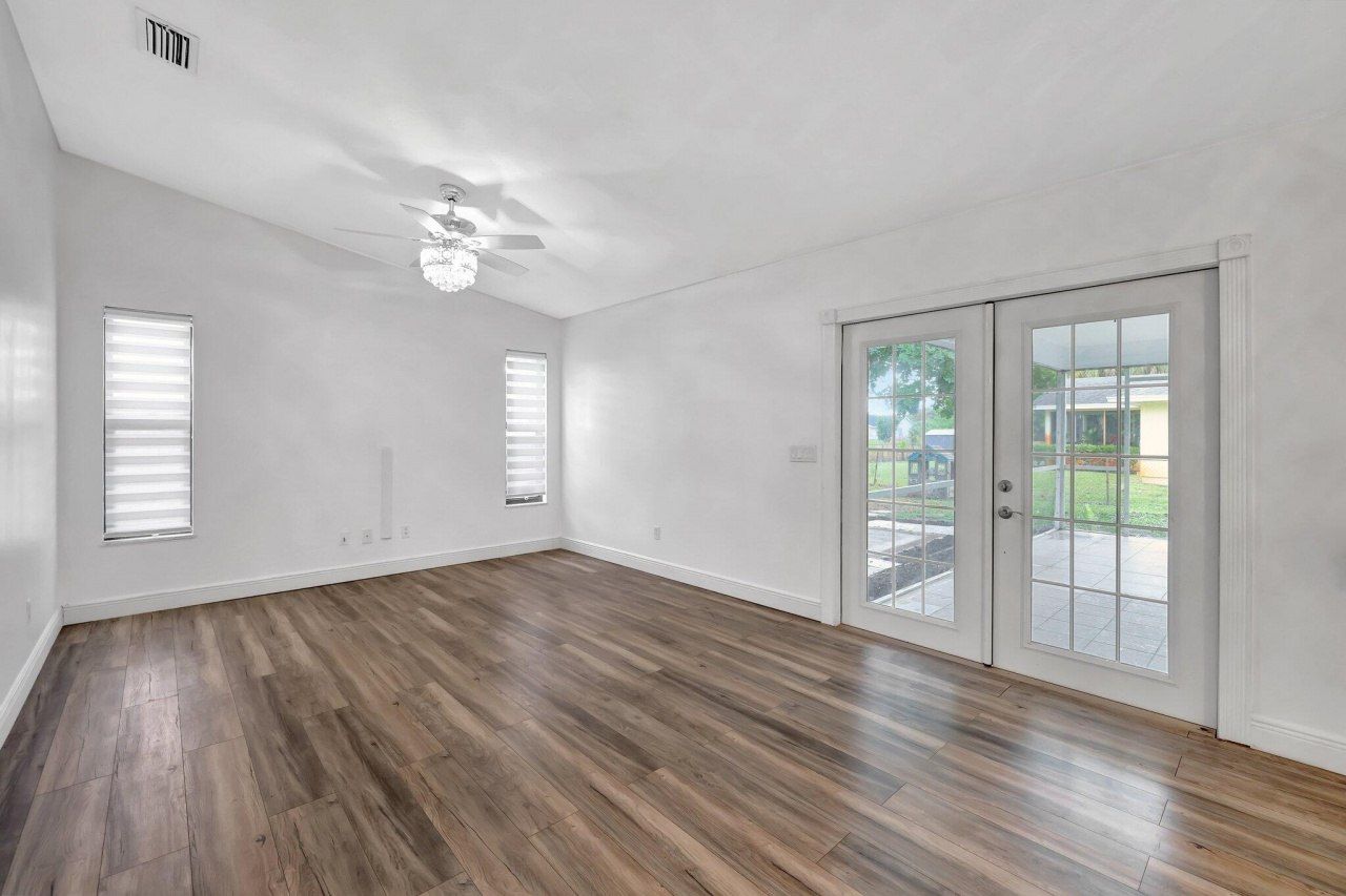 654 SW Pueblo Terrace, Port Saint Lucie, FL 34953 Photo