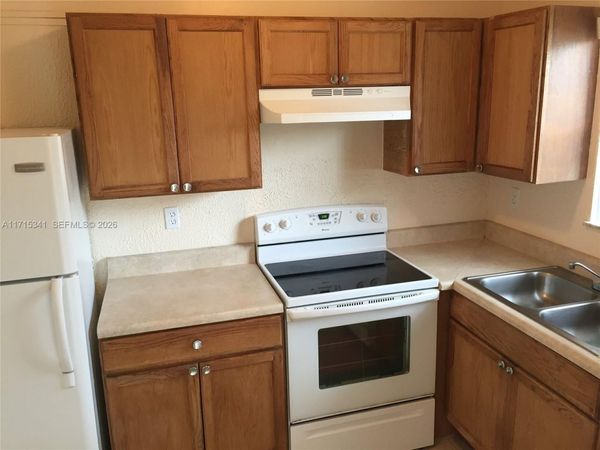 4132 SW 61st Ave, Unit 3, Davie, FL 33314